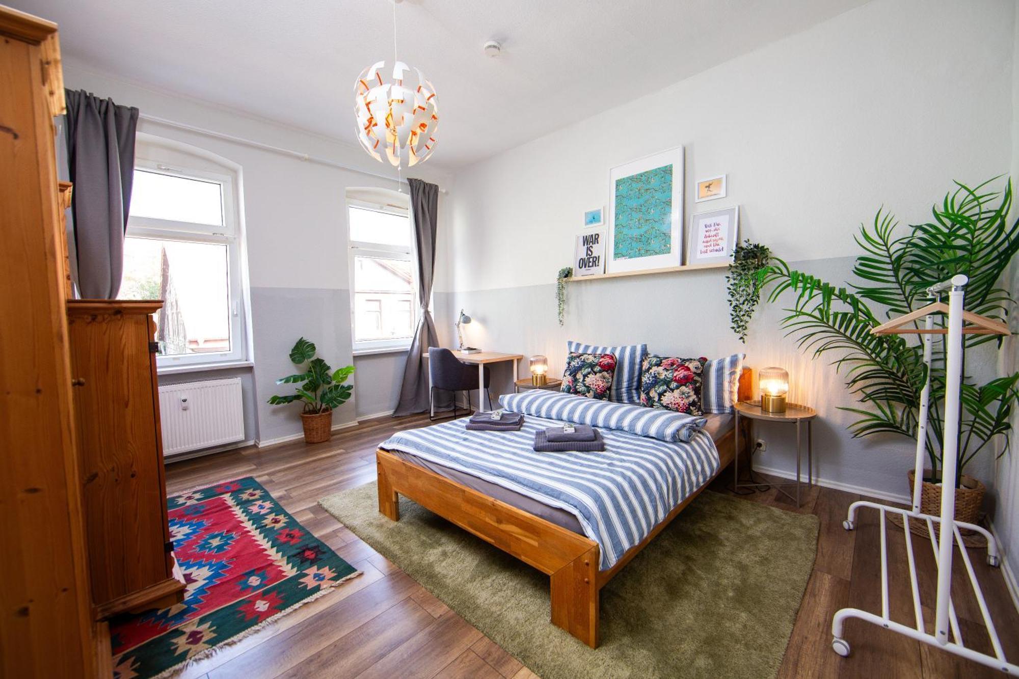 Grossraum-Apartments Mit 2Sz, Wz, Kueche, Smart-Tv, Parken, Etc إرفورت المظهر الخارجي الصورة