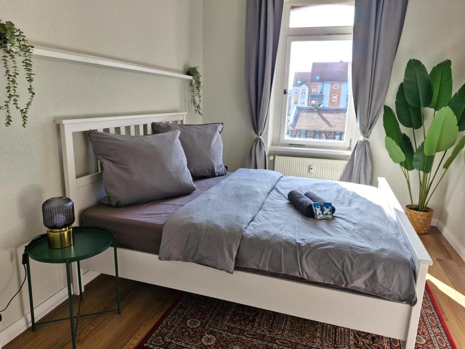 Grossraum-Apartments Mit 2Sz, Wz, Kueche, Smart-Tv, Parken, Etc إرفورت الغرفة الصورة